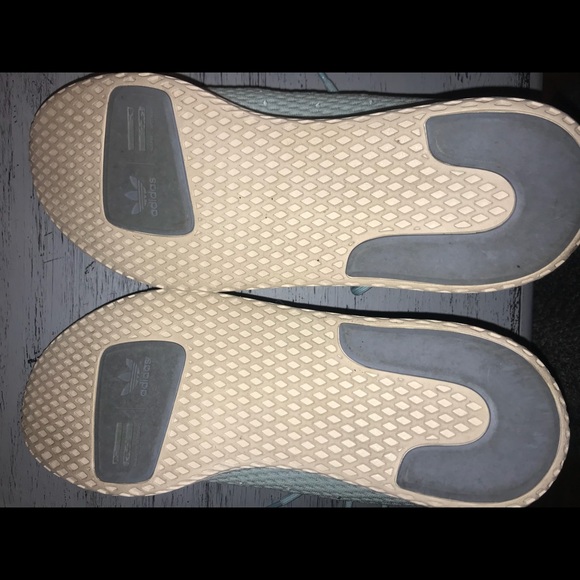 Pharrell Williams adidas, worn twice ! - Picture 3 of 4